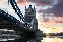 Fototapeta Mestá - Tower Bridge Londýn 358 - samolepiaca na stenu