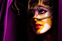 Fototapety žien - Žena v maske 547 - samolepiaca