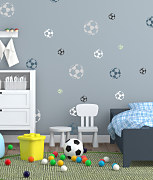 detská izba - futbalové lopty namaľované na stene
